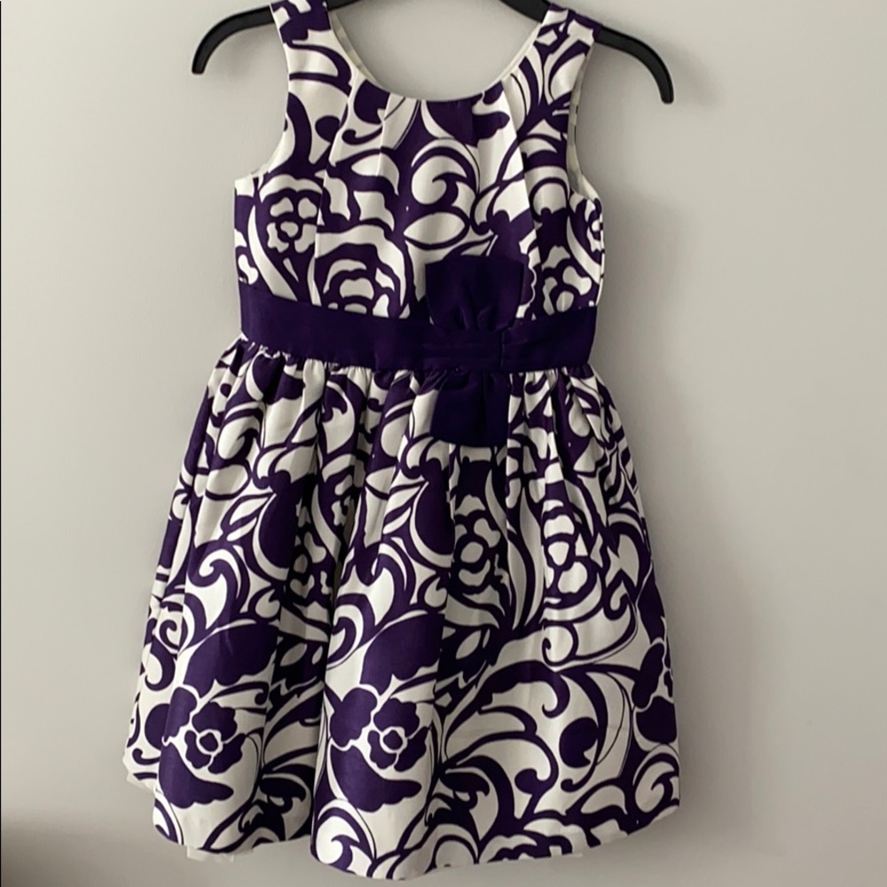 Girl dress